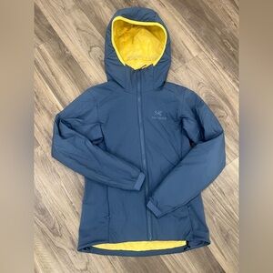 Arc'teryx Atom Jacket with Yellow Lining